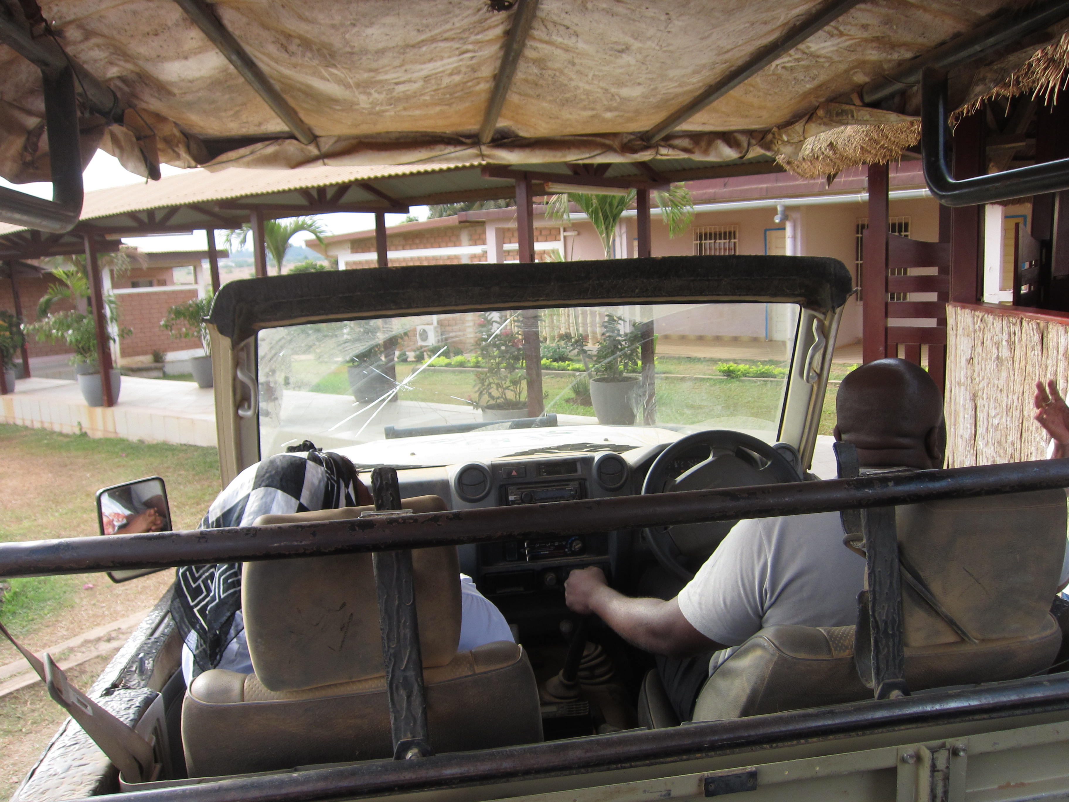 4x4 avec conduite à droite